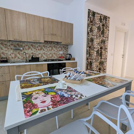 Magi House Apartman Szirakúza Kültér fotó